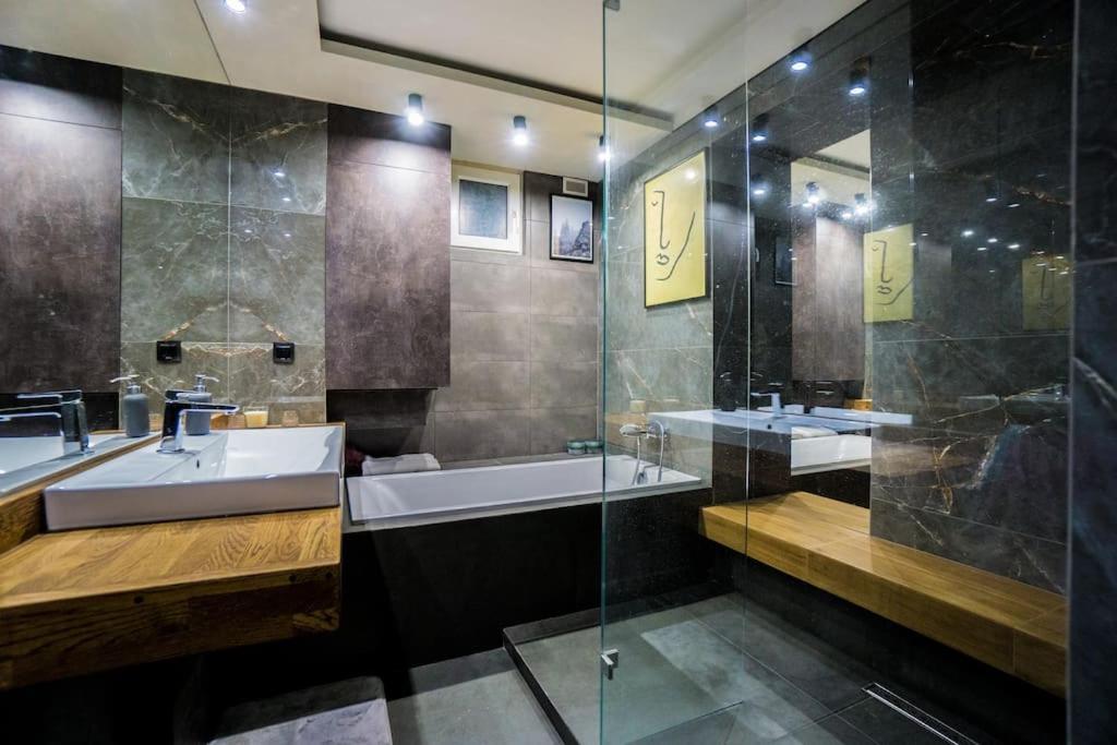 Uroczy Apartament Wita Stwosza Most Klodzko Ngoại thất bức ảnh